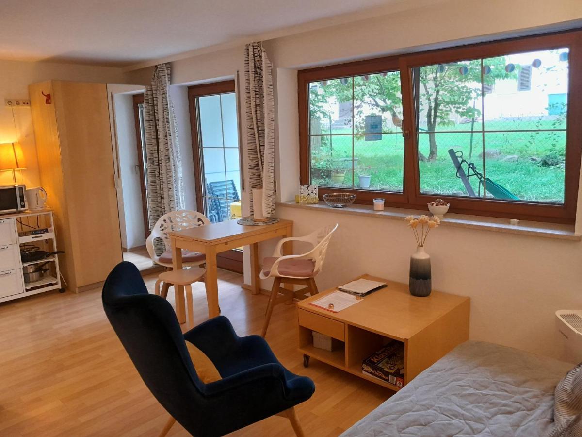Apartment Mit Kueche Und Balkon Oder Terrasse, Ruhig Und Gut Erreichbar Piding Exterior photo